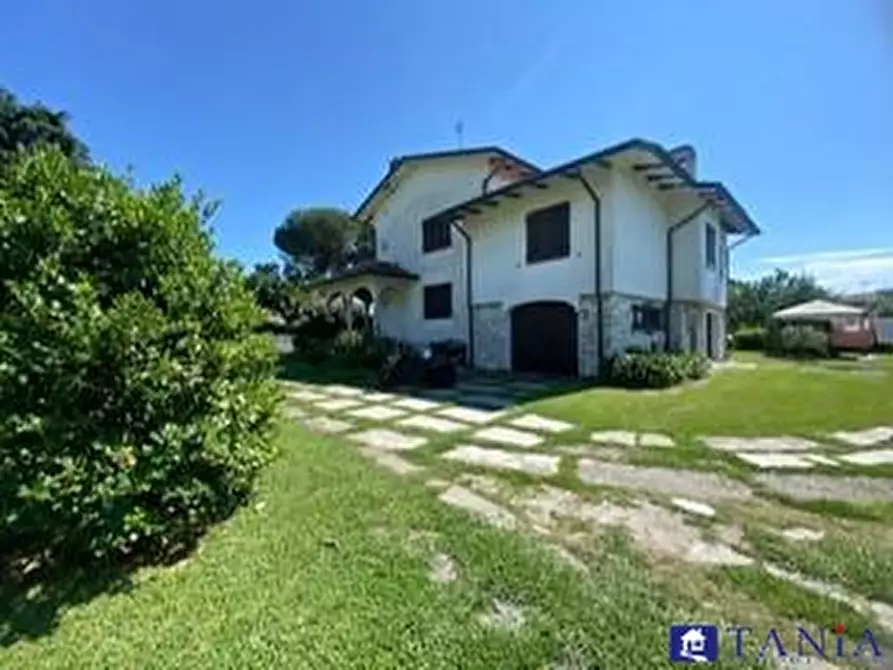 Immagine 3 di Casa indipendente in vendita  23 a Carrara