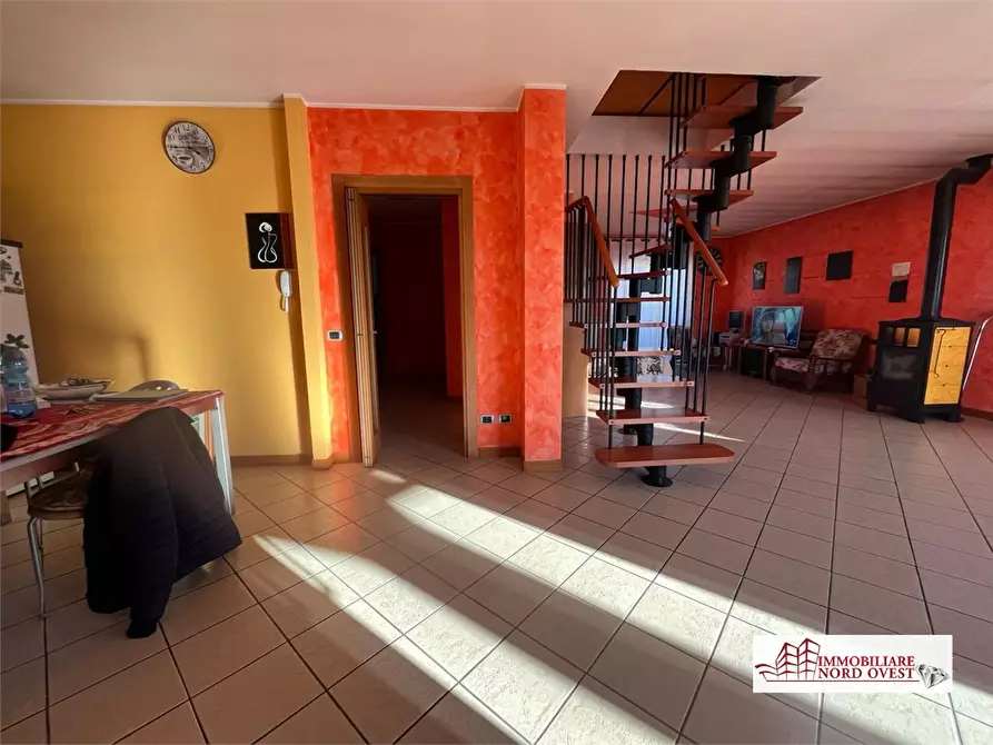 Immagine 9 di Villa in vendita  27 a Corbetta