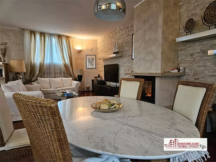 Immagine 5 di Villa in vendita  11 a Sedriano