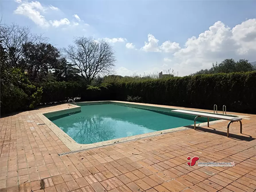 Immagine 2 di Villa in vendita  9 a Palermo