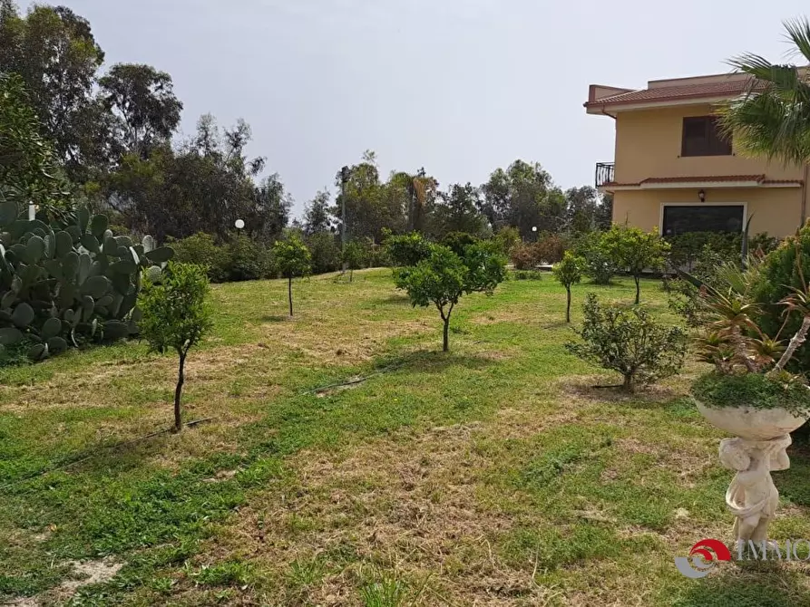 Immagine 10 di Villa in vendita  a Bova Marina