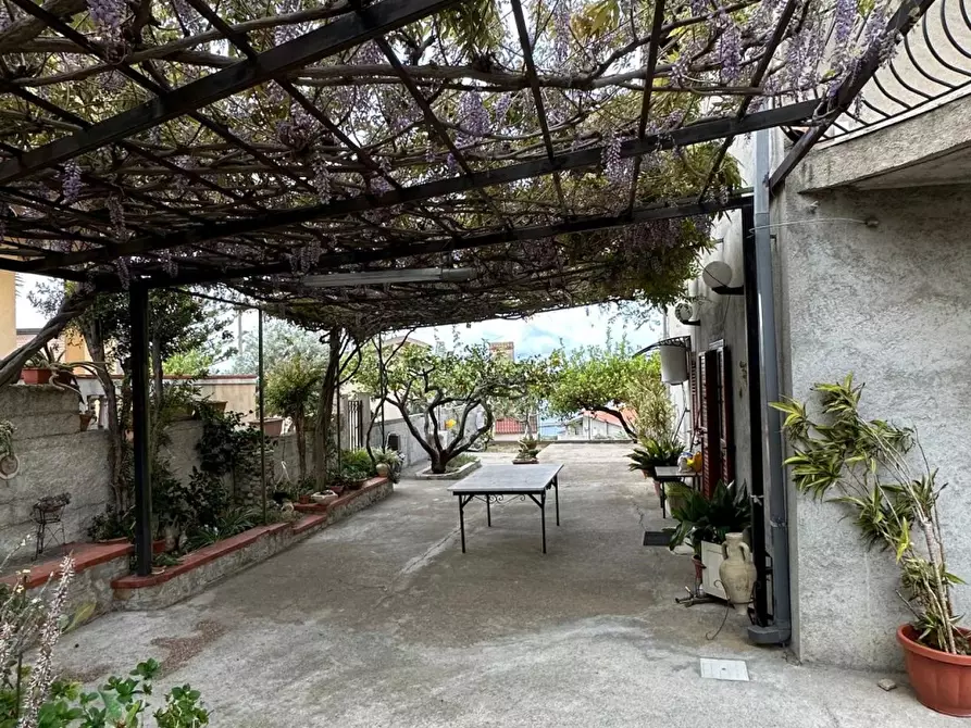 Immagine 4 di Villa in vendita  a Montebello Ionico