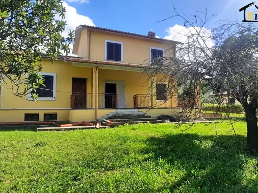 Immagine 9 di Villa in vendita  SNC a Cantalupo In Sabina