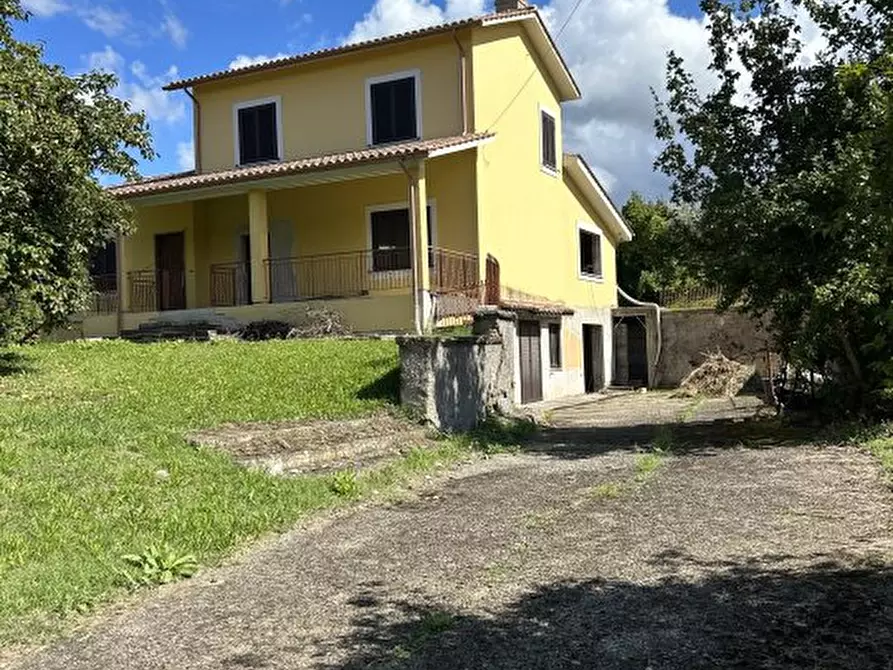 Immagine 8 di Villa in vendita  SNC a Cantalupo In Sabina