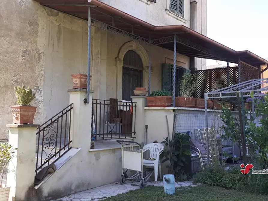 Immagine 8 di Villa in vendita  98 a Grottaferrata
