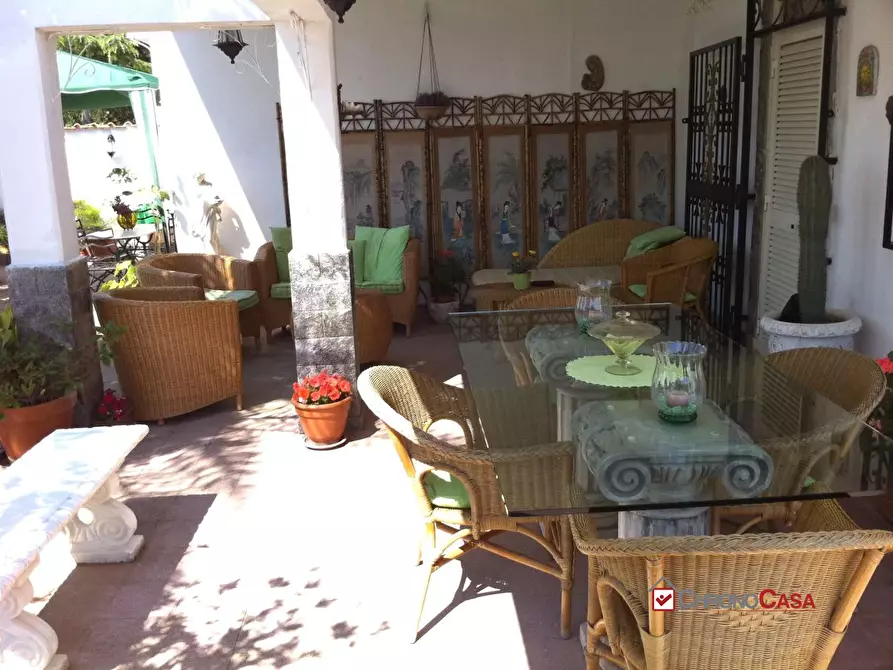 Immagine 10 di Villa in vendita  a Messina