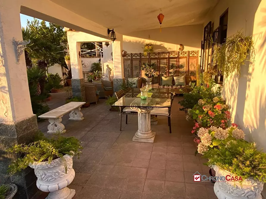 Immagine 2 di Villa in vendita  a Messina