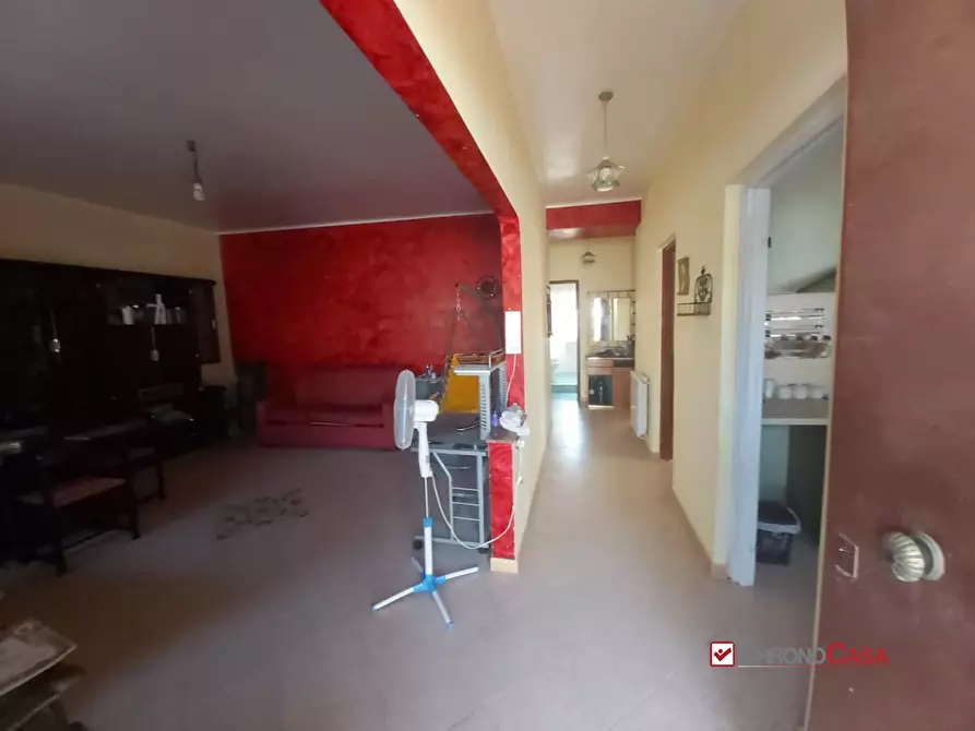 Immagine 3 di Villa in vendita  a Messina