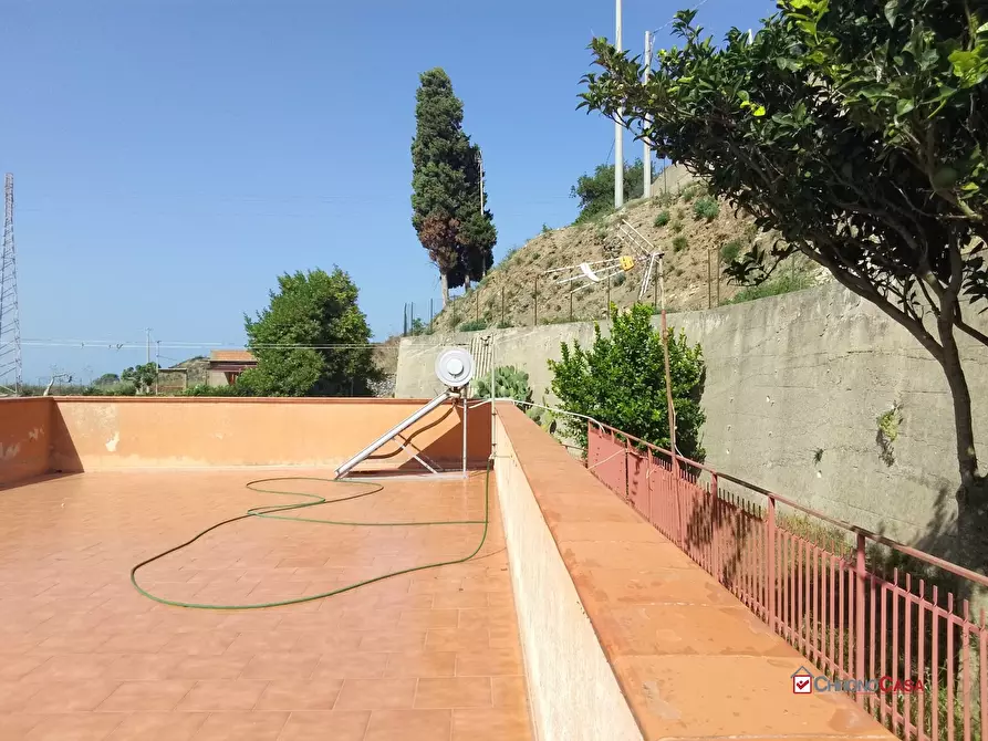 Immagine 3 di Villa in vendita  a Messina