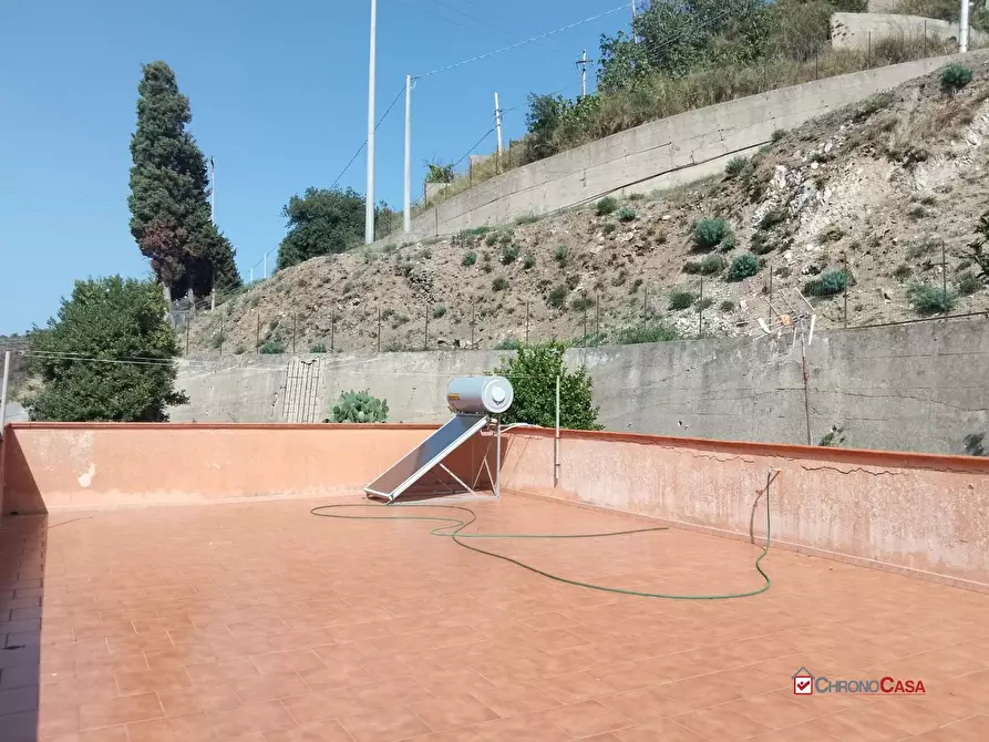 Immagine 7 di Villa in vendita  a Messina