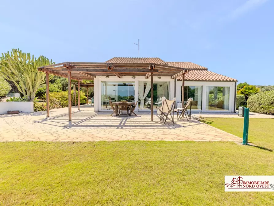 Immagine 4 di Villa in vendita  SNC a Carloforte