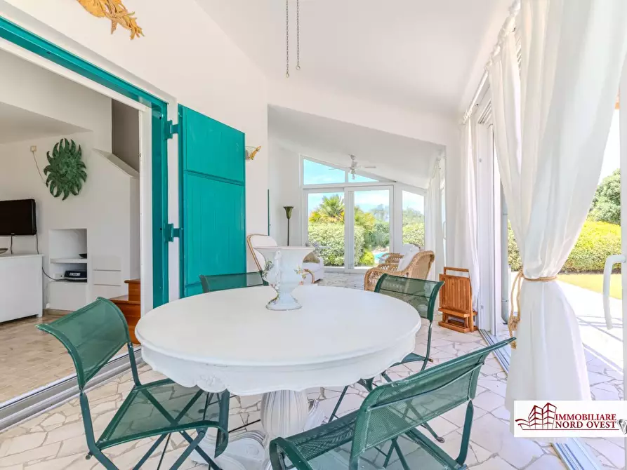 Immagine 10 di Villa in vendita  SNC a Carloforte