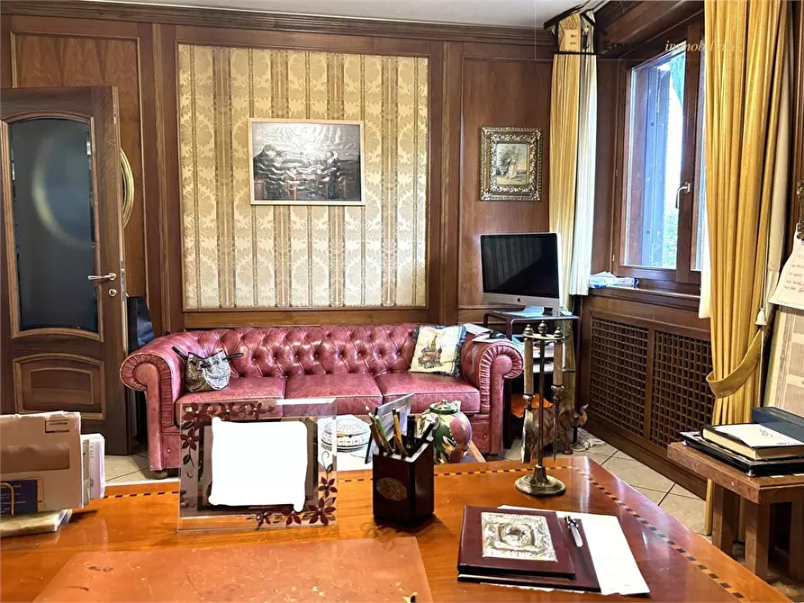 Immagine 7 di Villa in vendita  80 a Calvi Dell'umbria