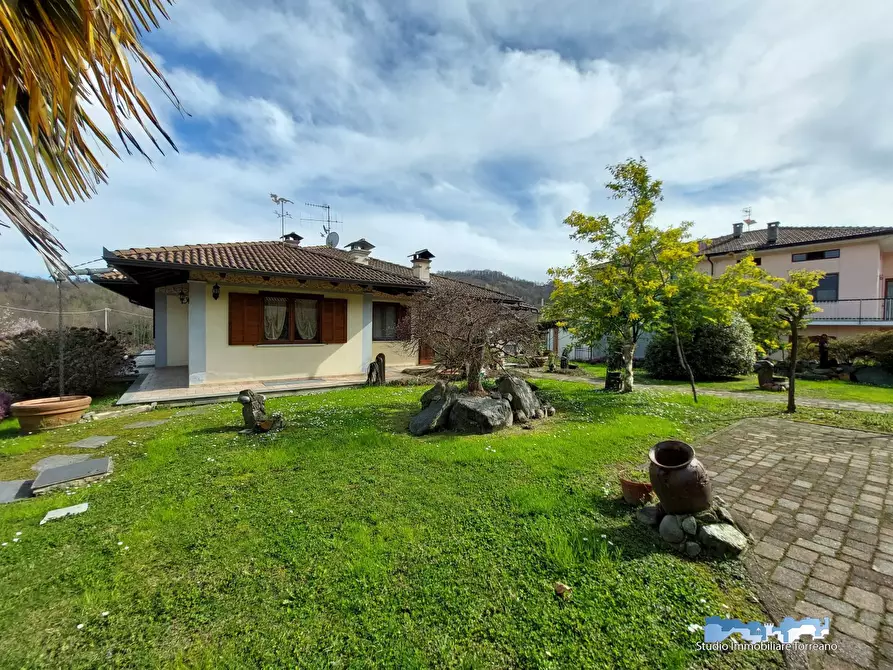 Immagine 3 di Villa in vendita  a Lessolo