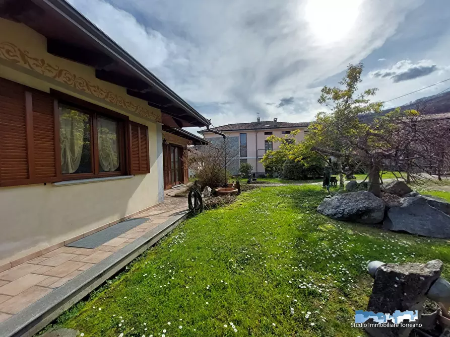 Immagine 9 di Villa in vendita  a Lessolo