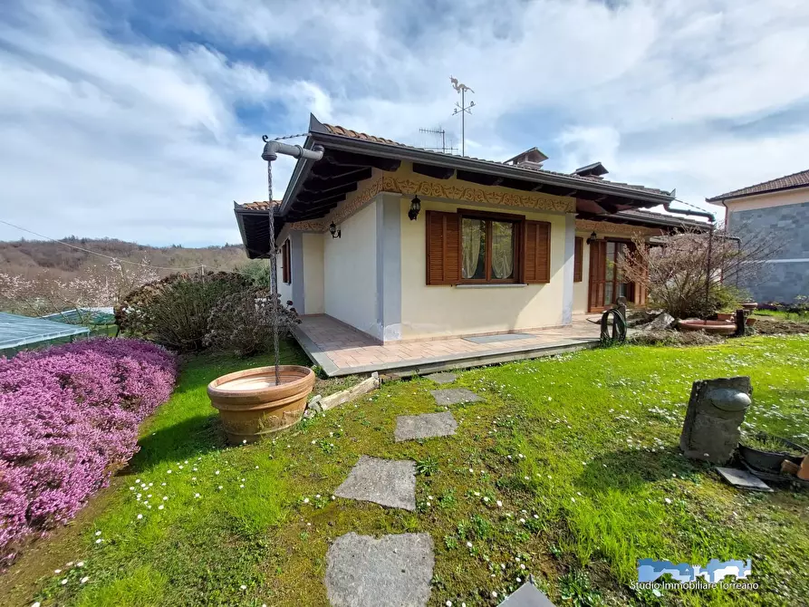 Immagine 7 di Villa in vendita  a Lessolo