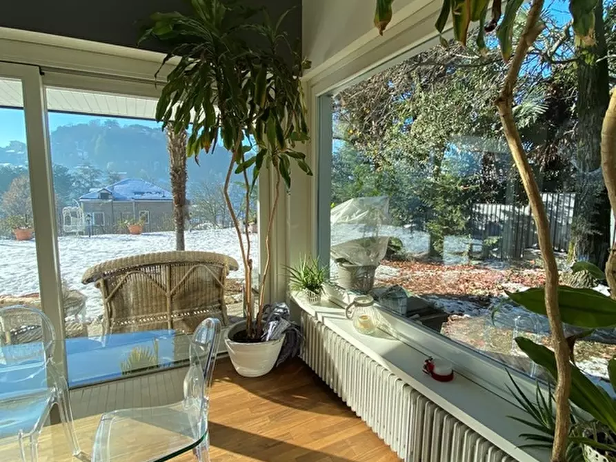 Immagine 8 di Villa in vendita  a Torino