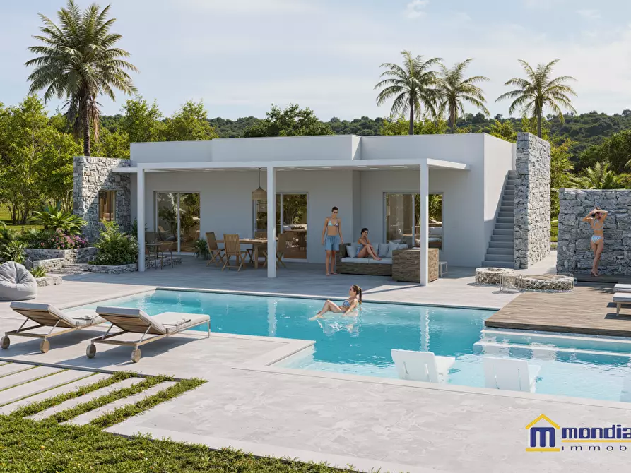 Immagine 2 di Villa in vendita  a Pachino