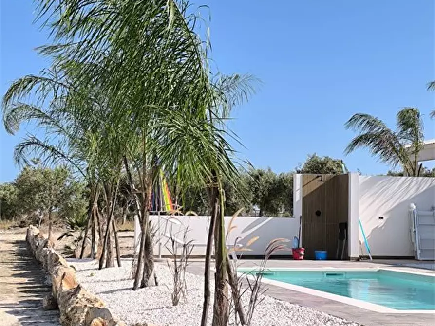 Immagine 7 di Villa in vendita  a Pachino