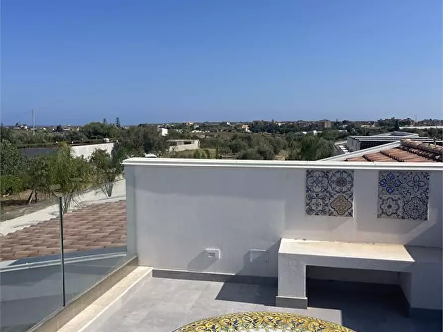 Immagine 10 di Villa in vendita  a Pachino