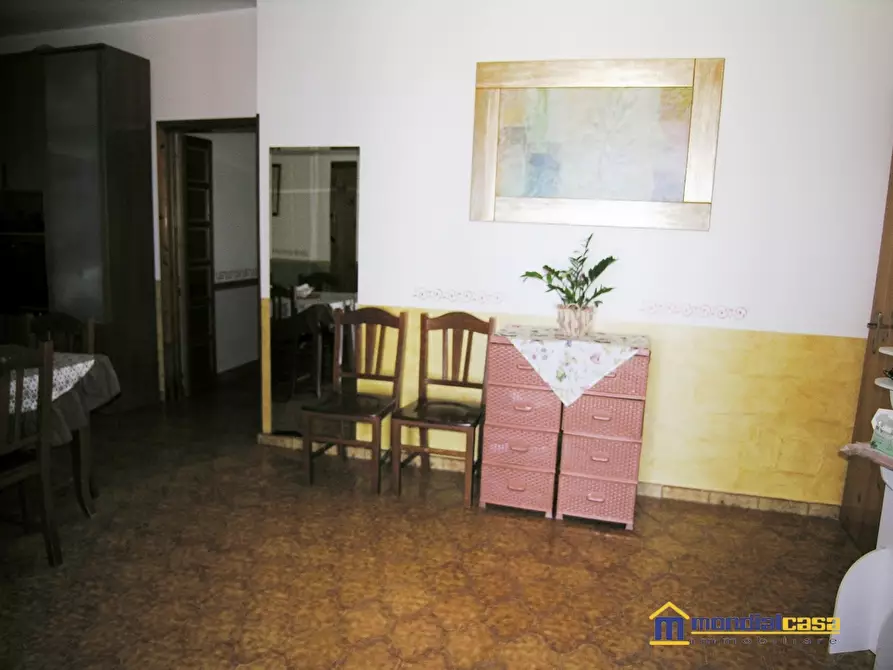 Immagine 4 di Villa in vendita  a Pachino