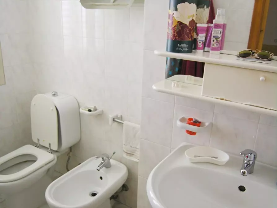 Immagine 8 di Villa in vendita  a Pachino