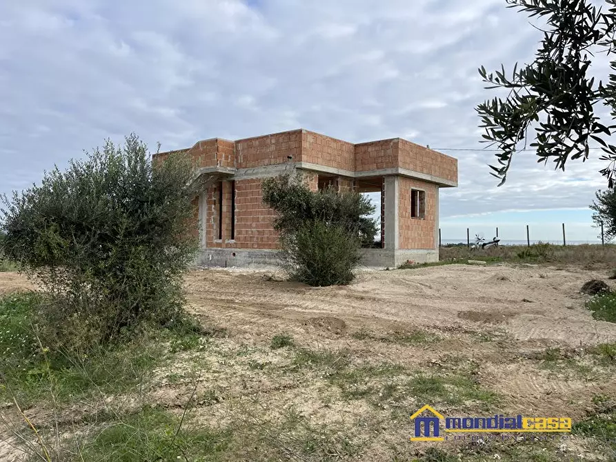 Immagine 7 di Villa in vendita  a Pachino