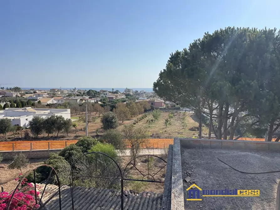 Immagine 4 di Villa in vendita  a Noto