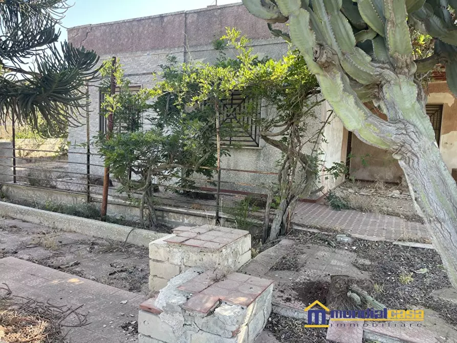 Immagine 10 di Villa in vendita  a Noto