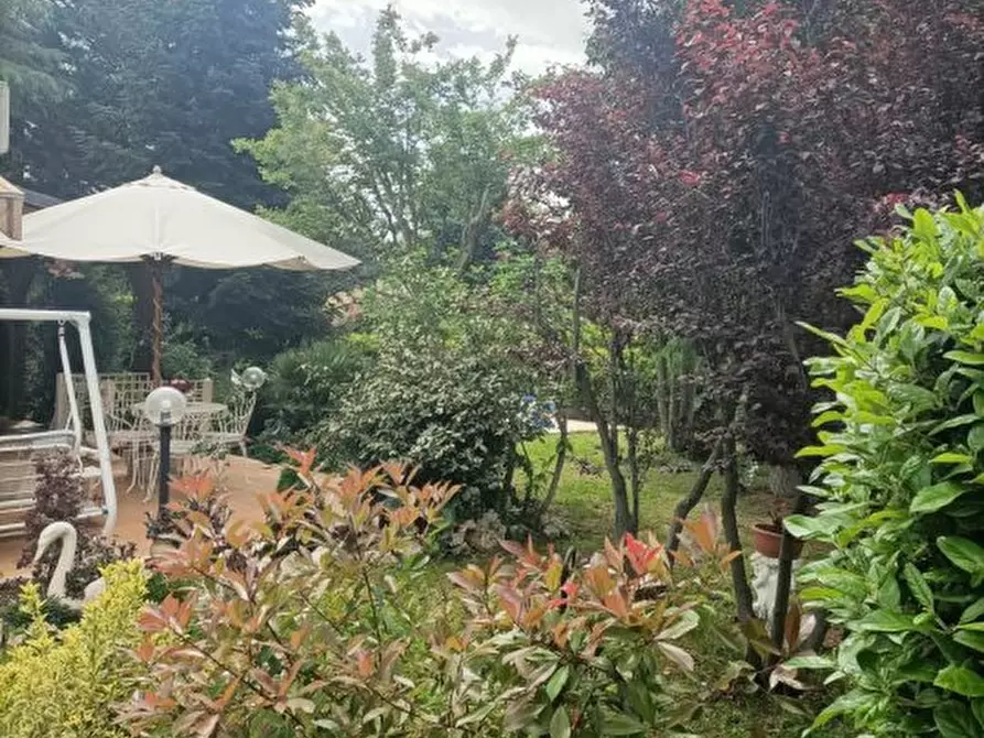 Immagine 8 di Villa in vendita  a Grumo Appula