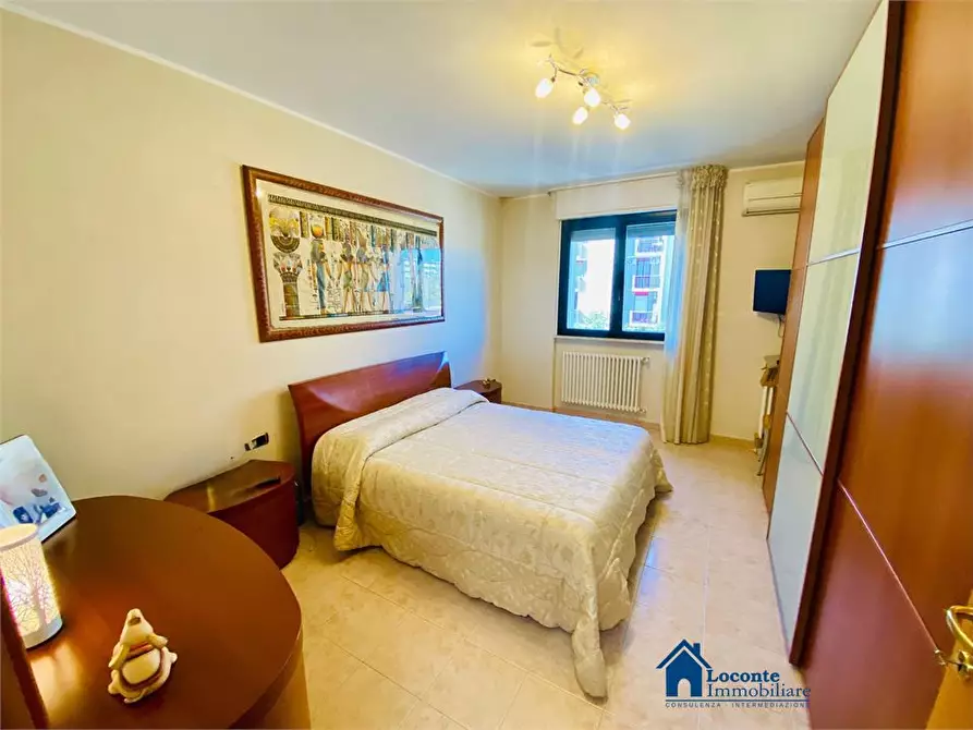 Immagine 10 di Villa in vendita  a Capurso