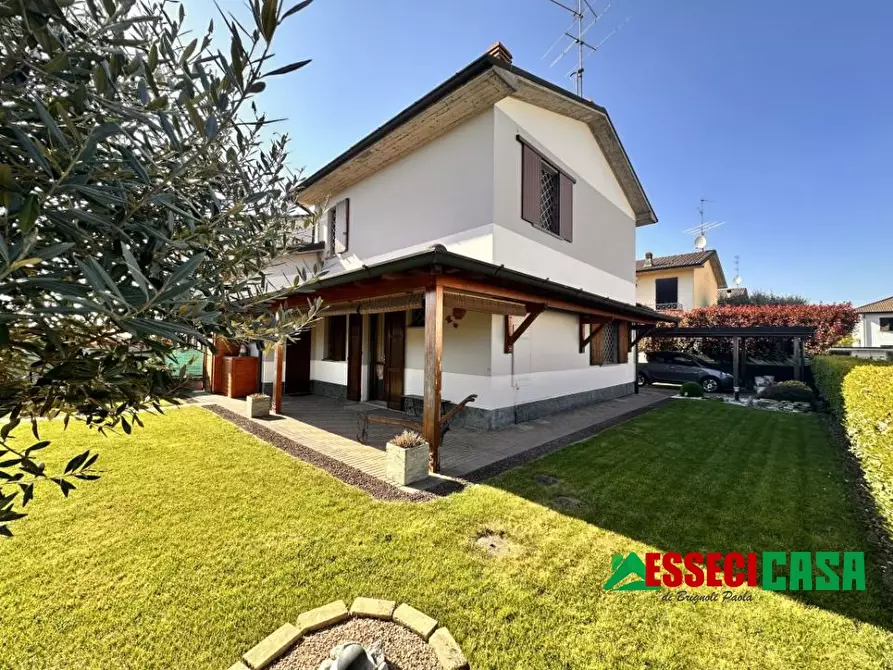 casa indipendente in vendita ad Arzago d'Adda