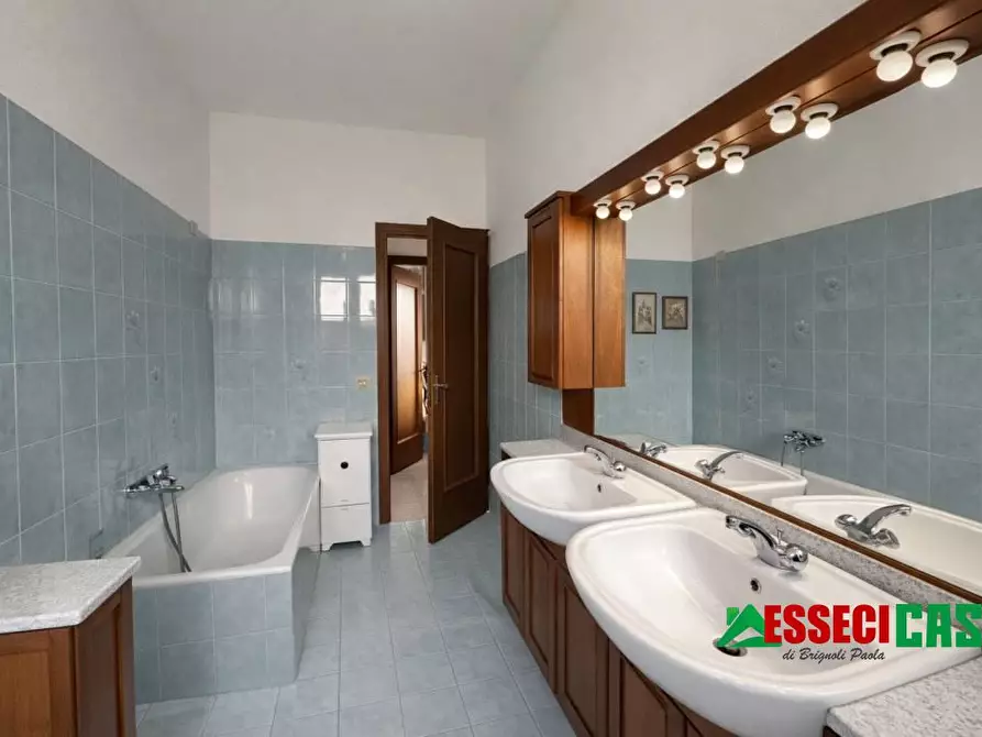 Immagine 5 di Villa in vendita  a Arzago D'adda