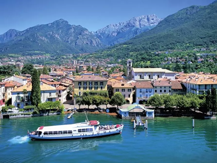 Immagine 1 di Villetta a schiera in vendita  125 a Mandello Del Lario