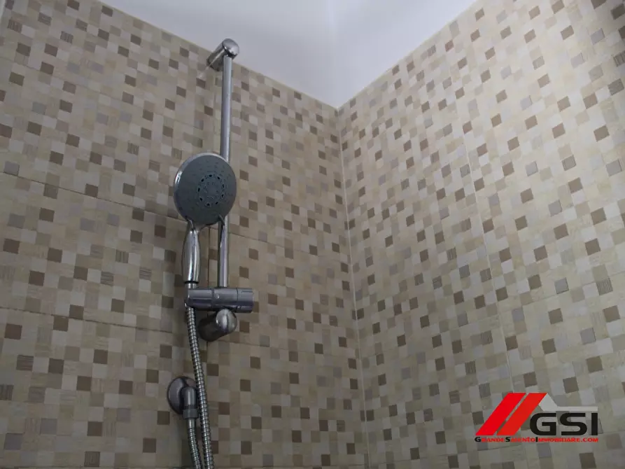 Immagine 4 di Appartamento in vendita  SN a San Michele Salentino