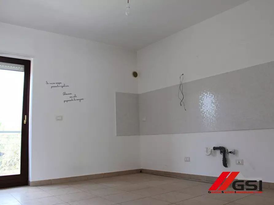 Immagine 8 di Appartamento in vendita  SN a San Michele Salentino