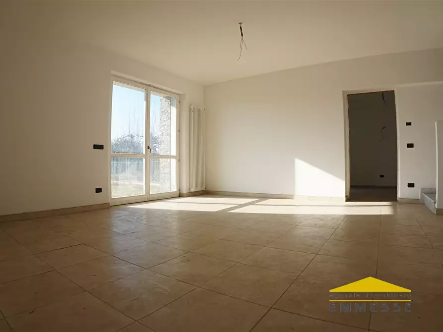 Immagine 7 di Casa indipendente in vendita  a Carrara