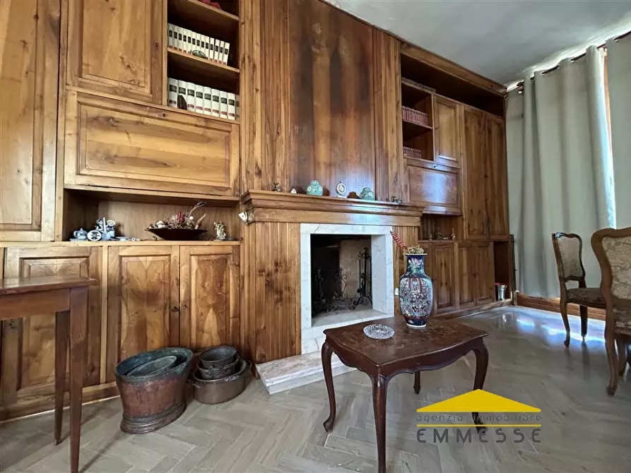 Immagine 5 di Casa indipendente in vendita  a Massa