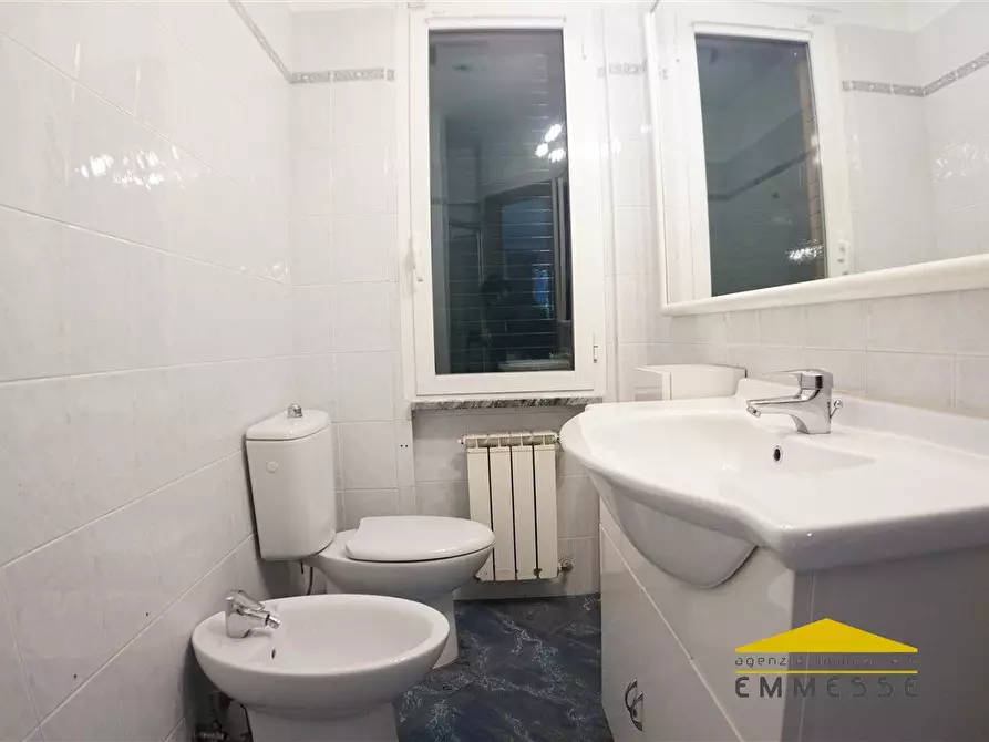 Immagine 10 di Casa indipendente in vendita  a Massa