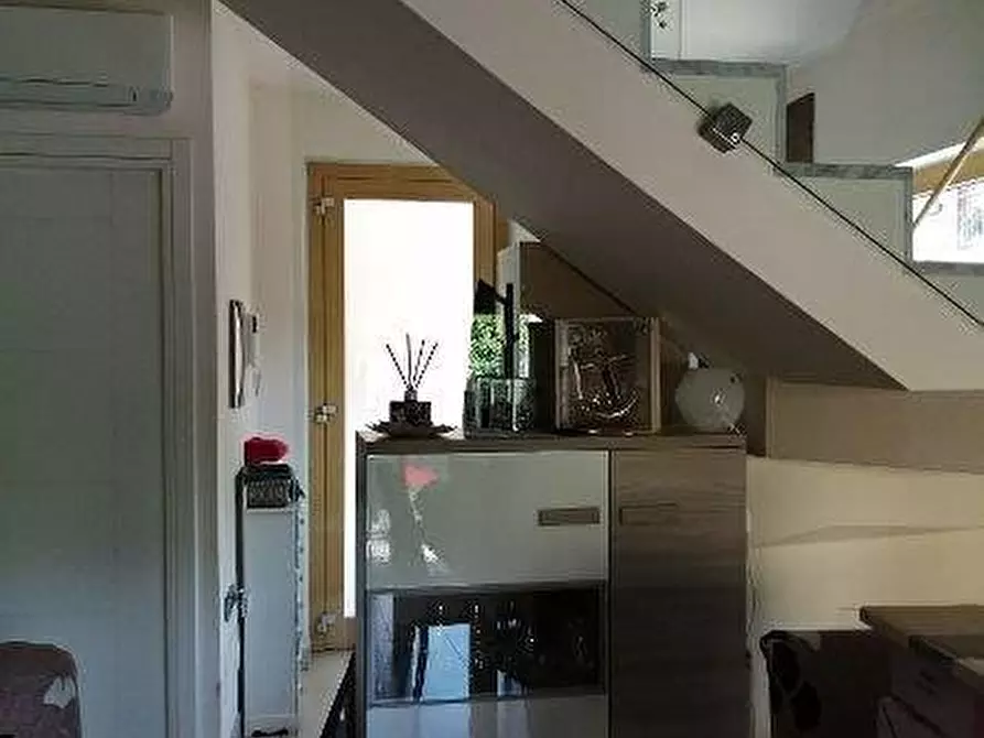 Immagine 8 di Casa indipendente in vendita  a Massa