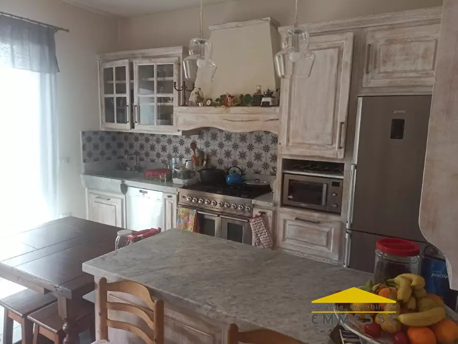 Immagine 9 di Casa indipendente in vendita  a Massa