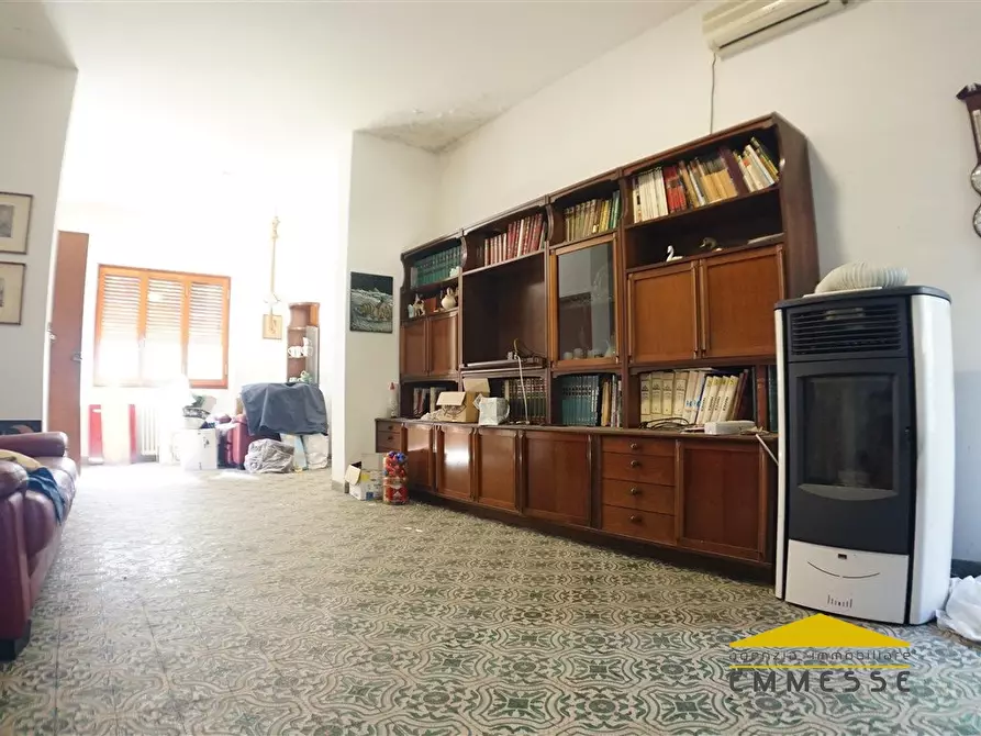 Immagine 7 di Casa indipendente in vendita  a Massa