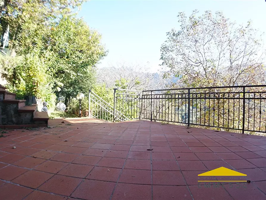 Immagine 4 di Casa indipendente in vendita  a Massa