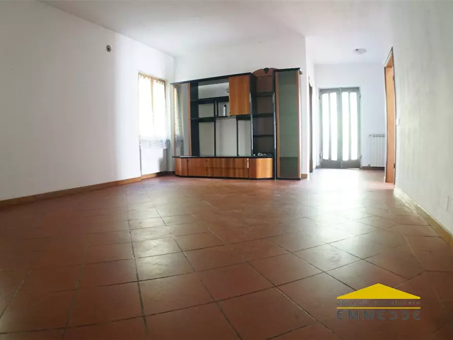 Immagine 7 di Casa indipendente in vendita  a Massa