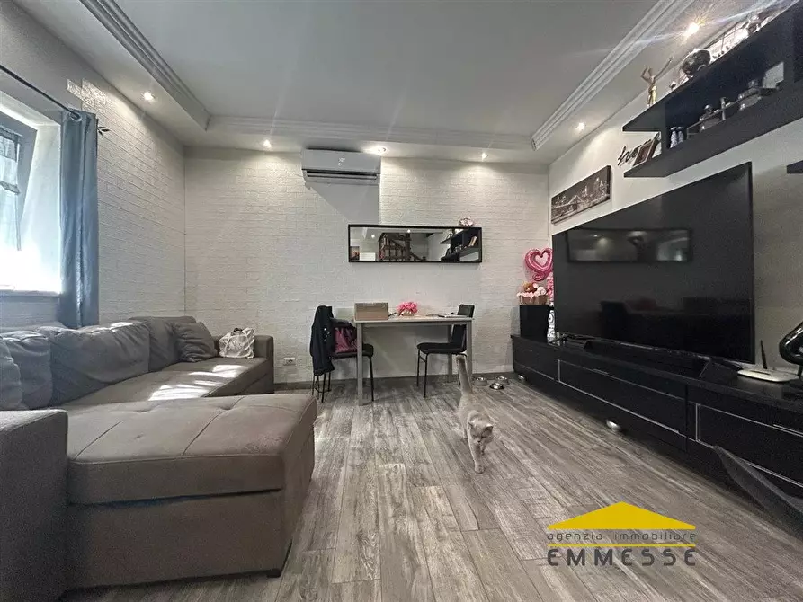 Immagine 6 di Casa indipendente in vendita  a Massa