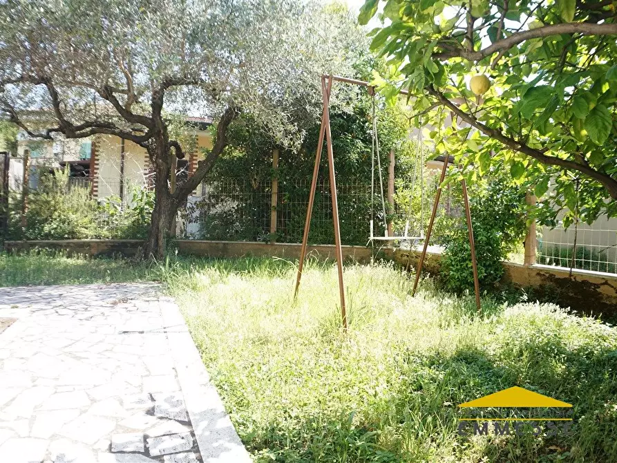 Immagine 3 di Casa indipendente in vendita  a Carrara
