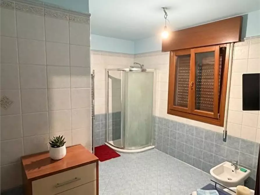 Immagine 7 di Villa in vendita  a Borgo Veneto