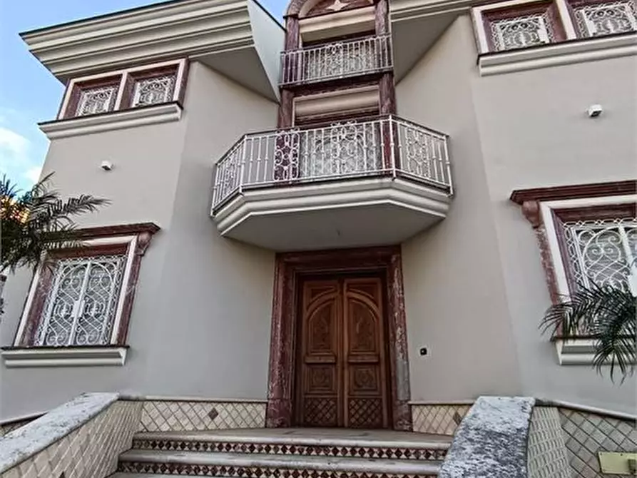 Immagine 1 di Villa in vendita  a Frignano