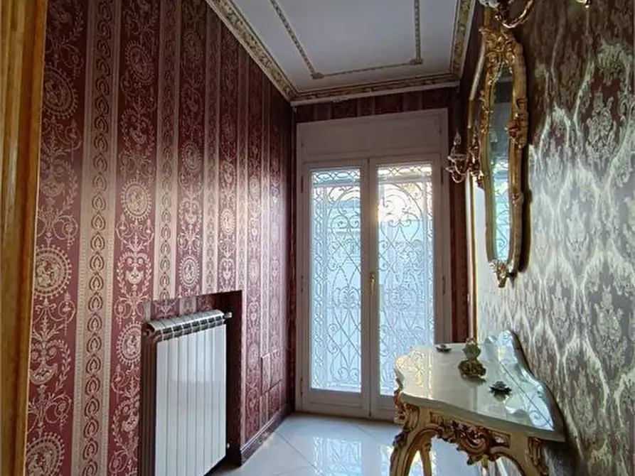 Immagine 9 di Villa in vendita  a Frignano