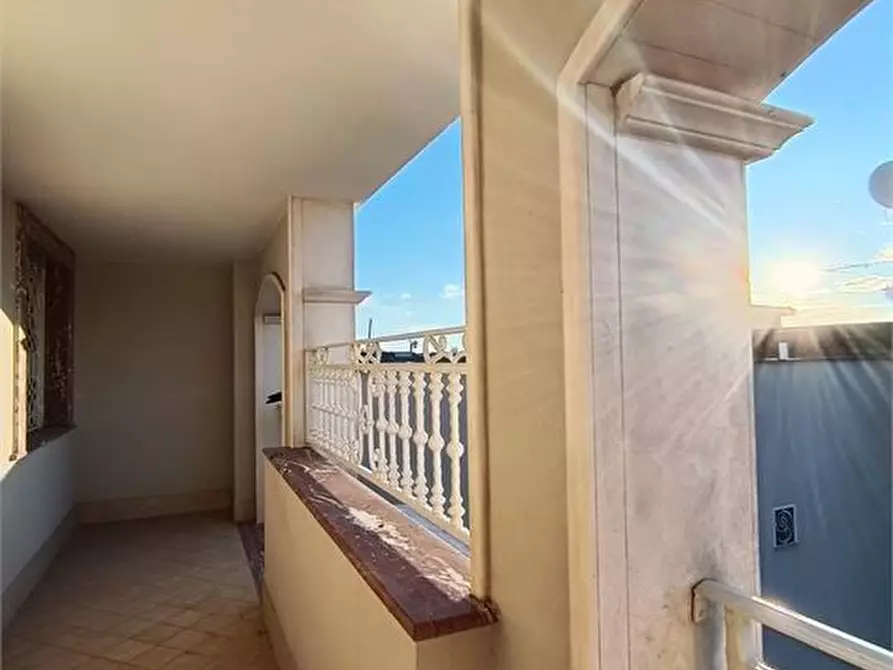 Immagine 10 di Villa in vendita  a Frignano